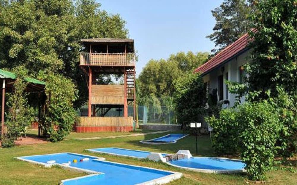 Best Western Resort Country Club Gurgaon Luaran gambar