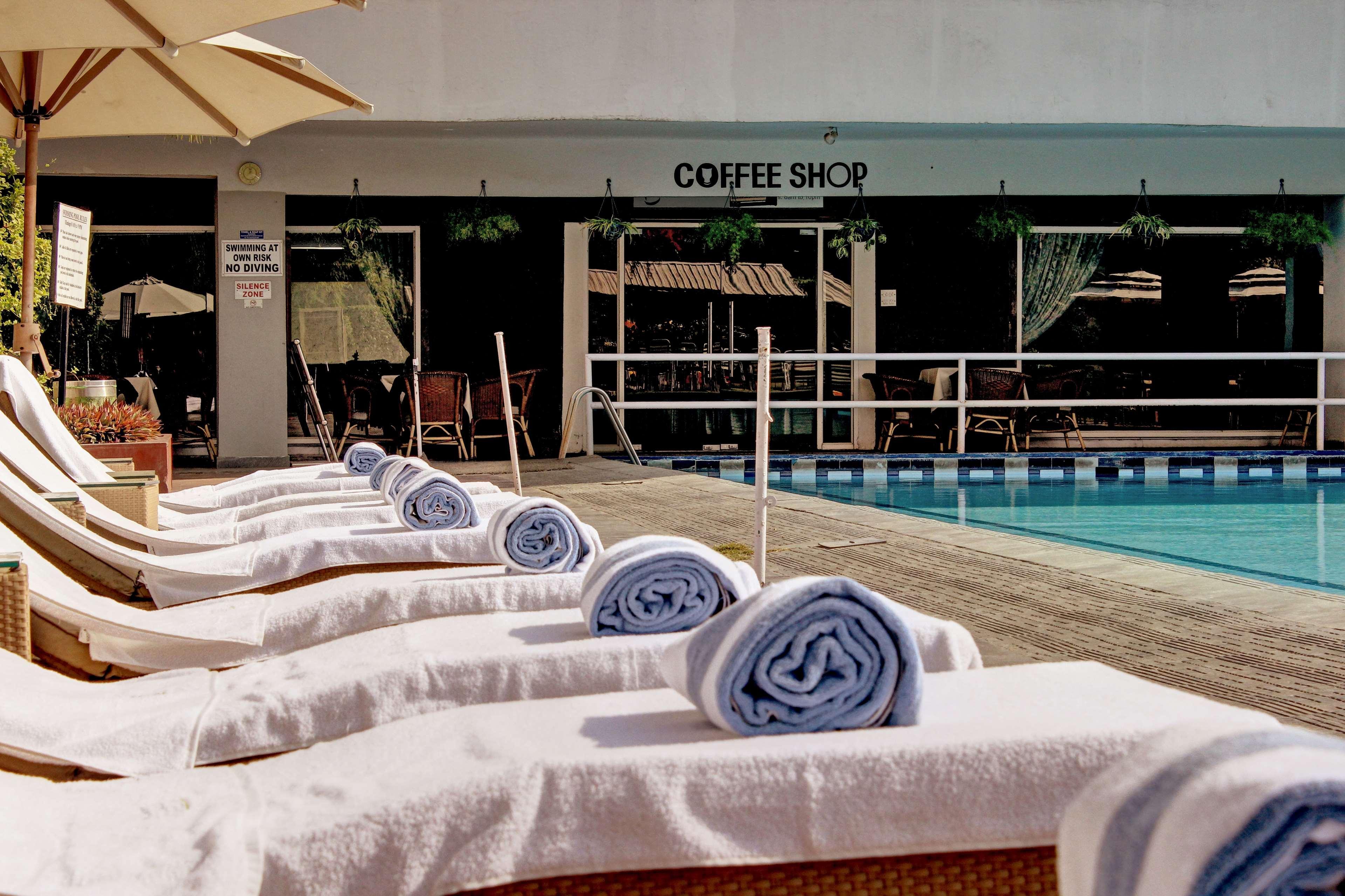 Best Western Resort Country Club Gurgaon Luaran gambar