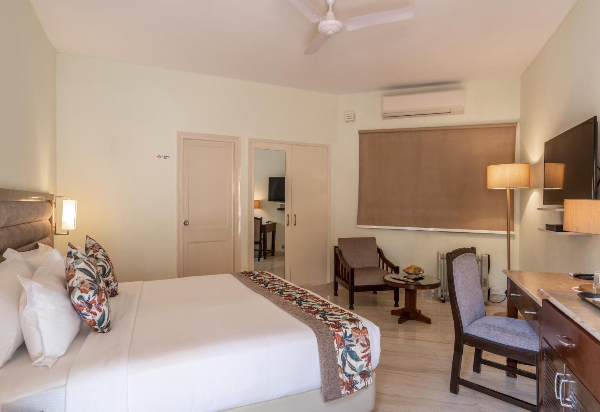 Best Western Resort Country Club Gurgaon Luaran gambar